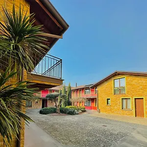 https://bergamo-easy-airport-3.italymilanhotels.net